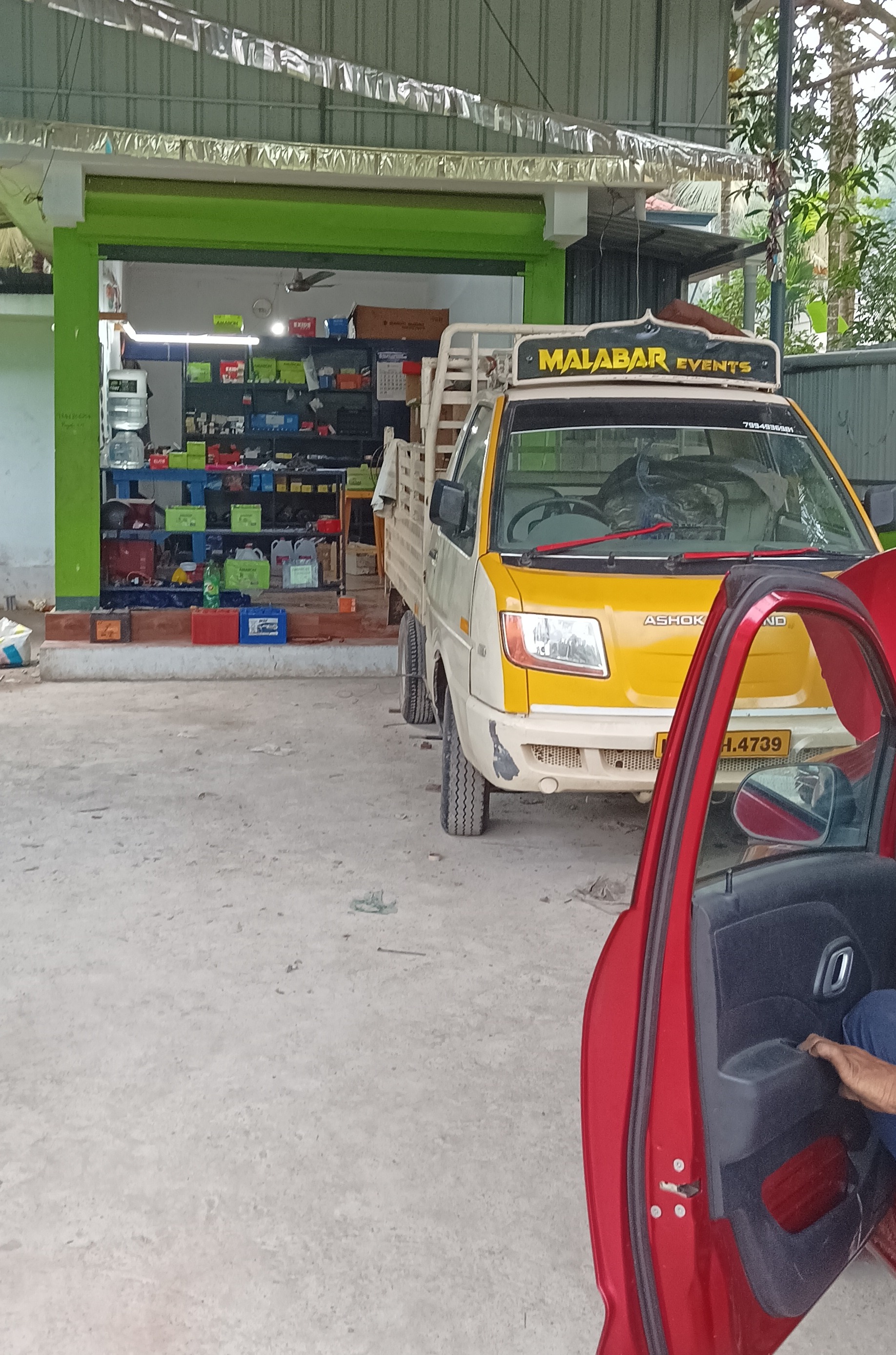 New india auto electrical work and line service