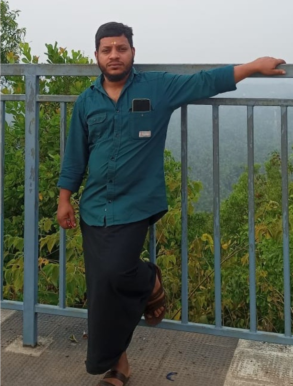 Driver available: midhunlal