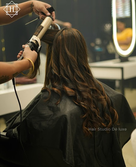 Offer;Hair Studio De Luxe- Kmall Kakkattil