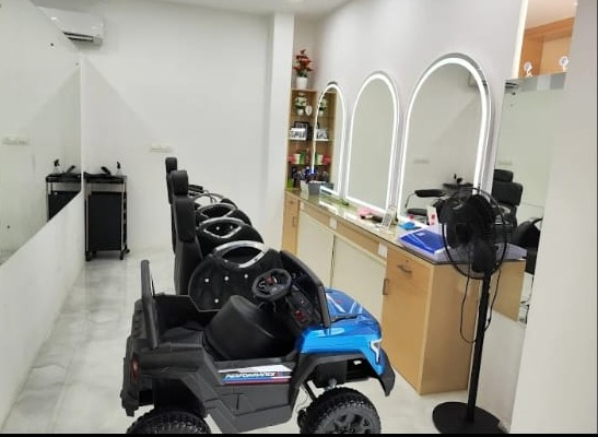 Beauty Parlour :  SM Beauty Hub Vattoli