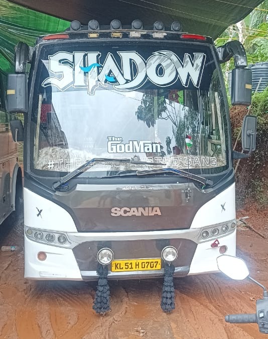 Tourist Bus : Shadow Travel Hub Kuttiyadi