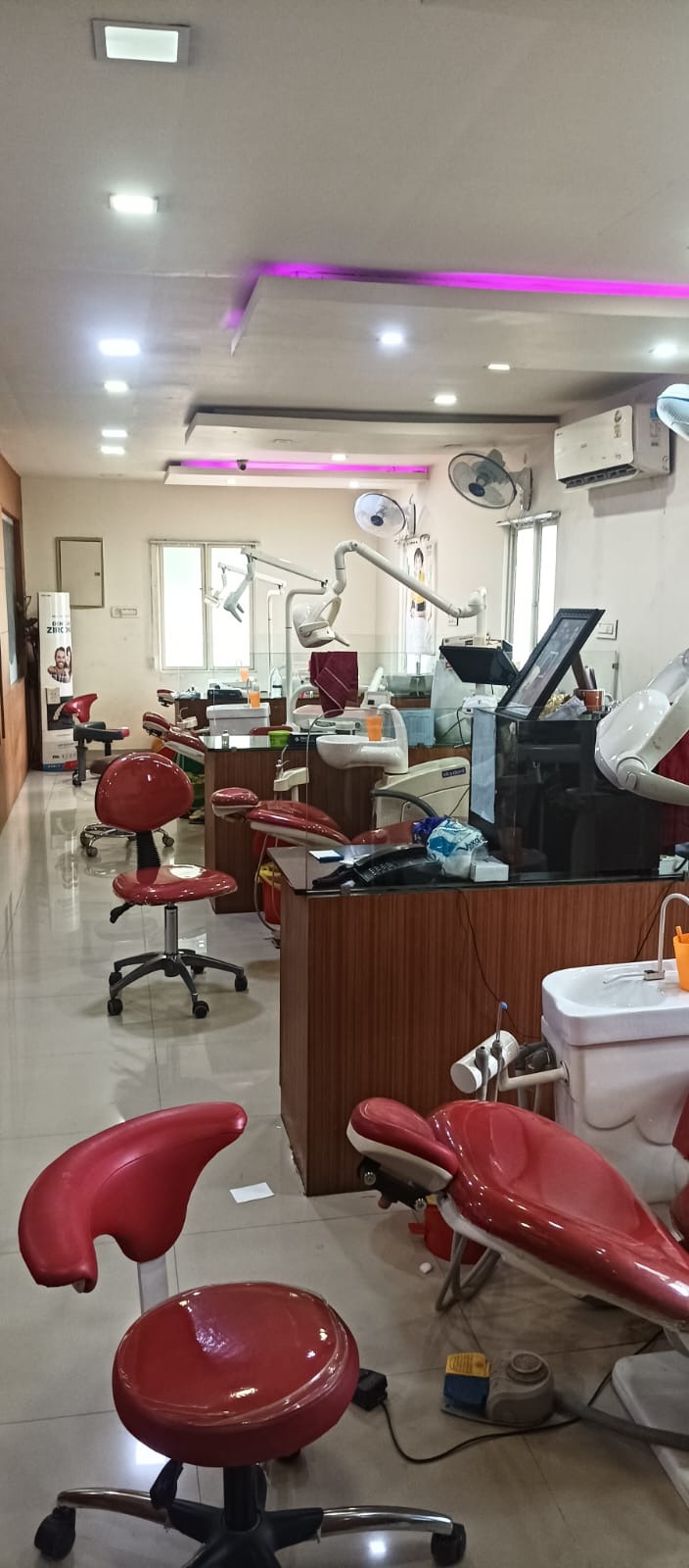 Dental Clinic ayanchery:Dr Shijith's Dental Specialities:Aspire Medical Centre Ayanchery