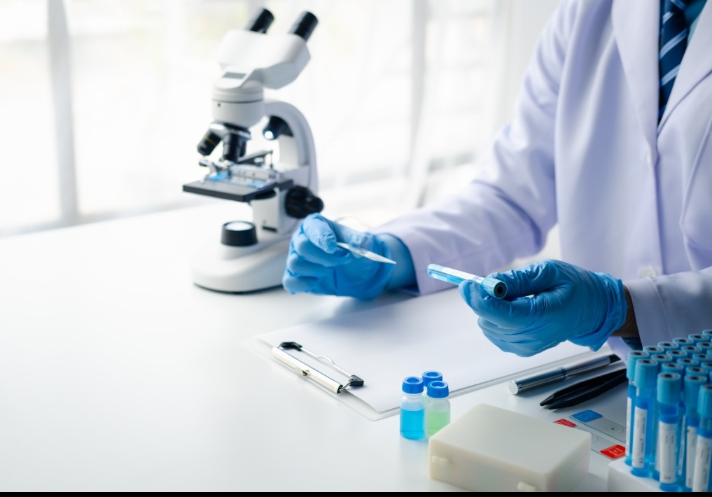 Laboratory : home service :Naripetta road  kakkattil