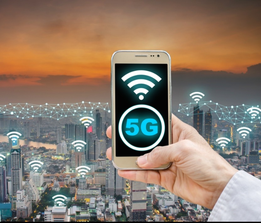 Mobile, laptop sales and service nadapuram:5G PLUS