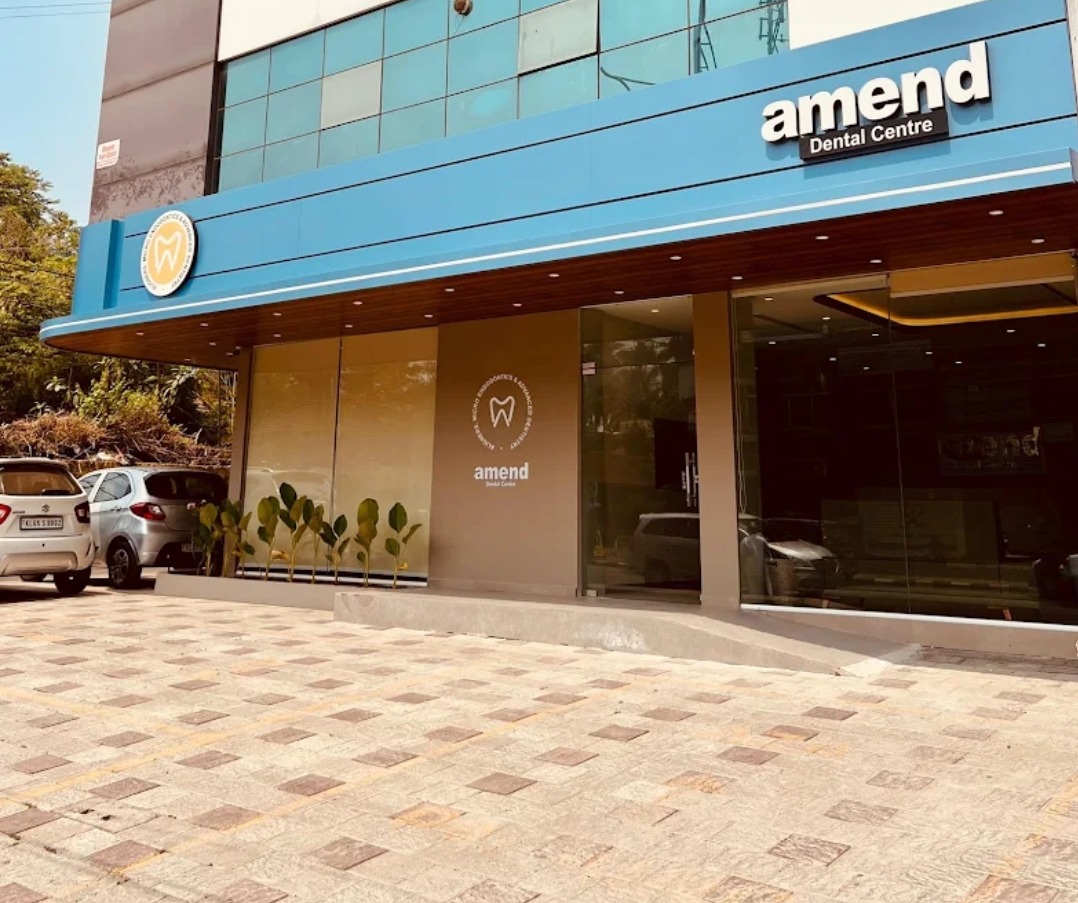 Dental clinic in calicut, Dental doctor in calicut, Dental hospital in calicut 