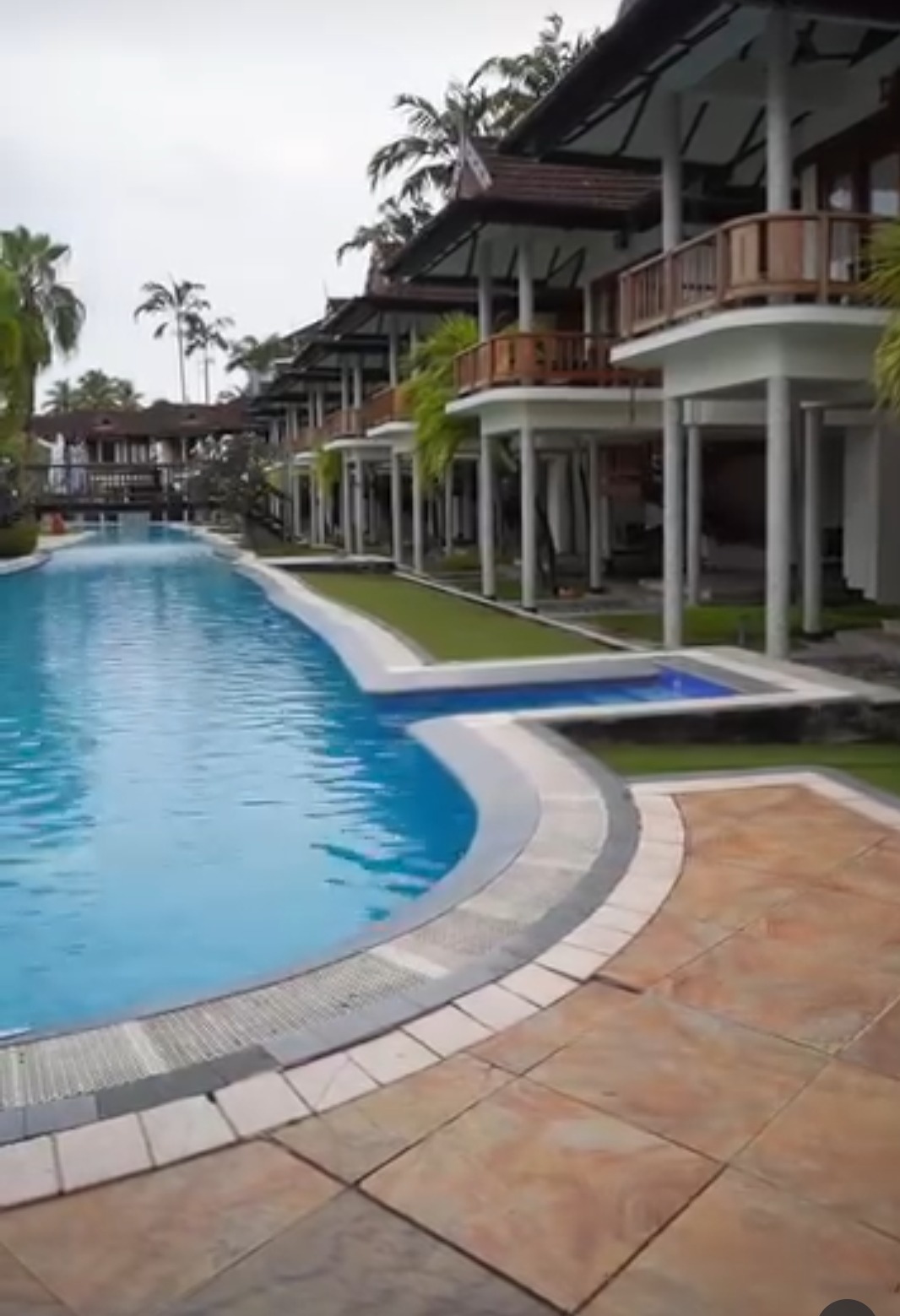 Resort in kochi, Resort South kumbalam ernakulam kochi, Ramada Resort 