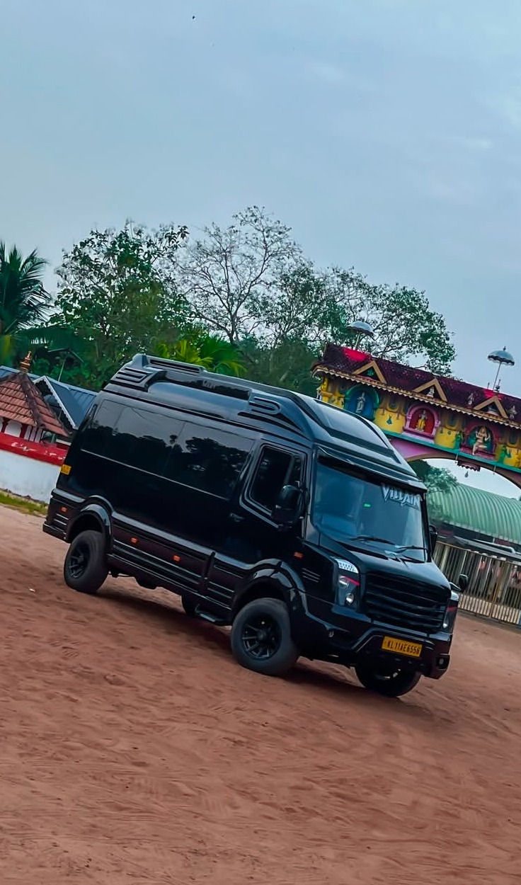Tourist Bus Cherthala Alappuzha, Tourist Bus Service Cherthala Alappuzha,Tour Agency Cherthala Alappuzha, Traveller Service Cherthala,Villain Holidays 