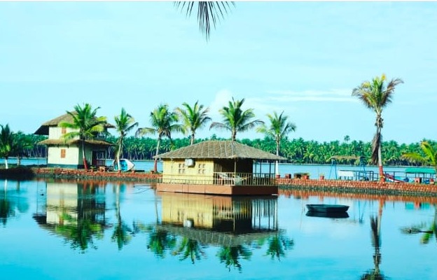 Resort in Thekkekad Kasaragod, Backwater Resort Thekkekad Kasaragod,Island Resort Thekkekad Kasaragod,The Oyster Opera  