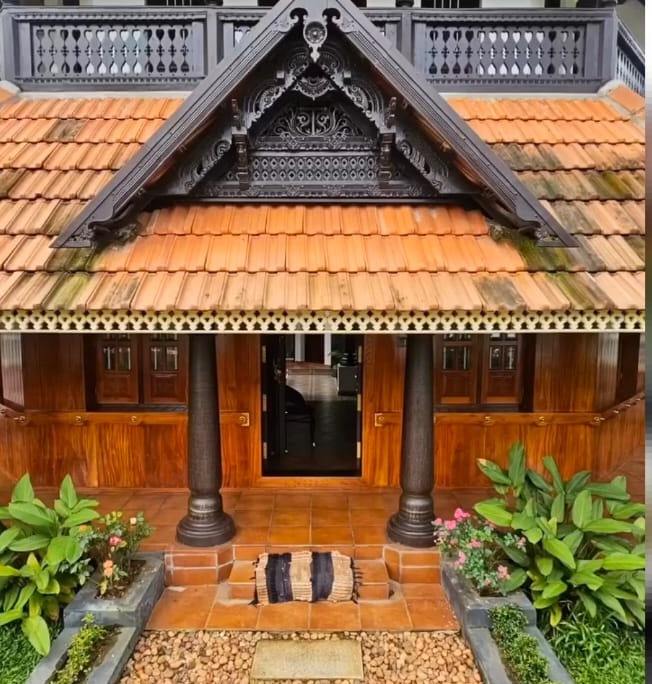 Resort in Kuttanad Alappuzha ,Heritage Resort in  Kuttanad Alappuzha,Stay in Kuttanad Alappuzha ,Thampuran Heritage Resort  Alappuzha Kuttanad,