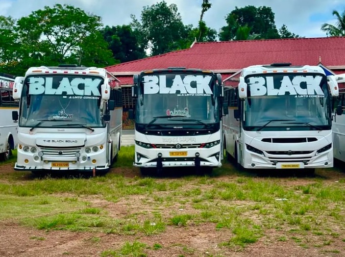 Tourist Bus Trivandrum,Tourist Bus Kollam, Traveller Trivandrum,Traveller Kollam,Black Roadlines 