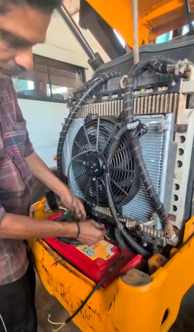 Excavators AC Works Muvattupuzha, Trucks AC Works Muvattupuzha,Grand Auto AC Works Muvattupuzha