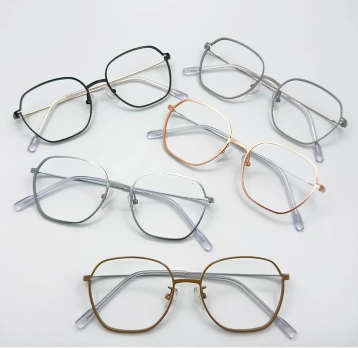  Eye Clinic Chungathara,Opticals Chungathara,Eye World Opticals 