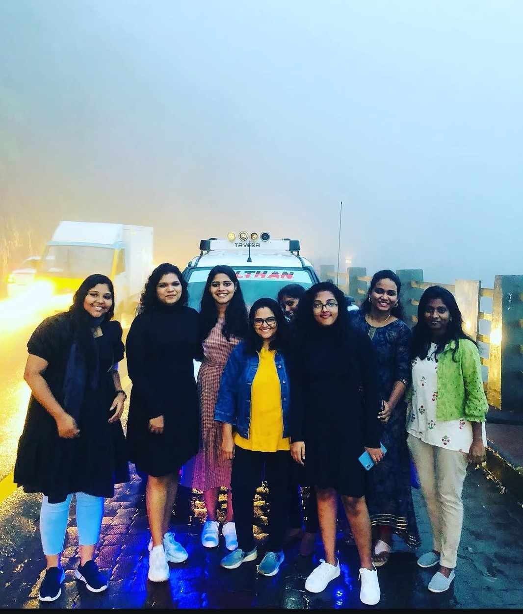 Taxi service in Wayanad, Traveller service in Wayanad, Tourist bus service in Wayanad, Sulthan Holidays Wayanad Kalpetta 