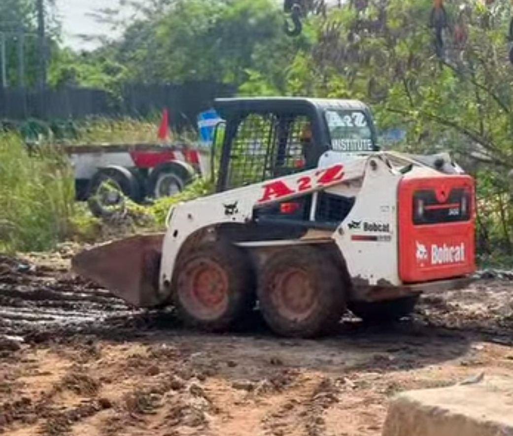Heavy Equipment Institute Kochi, Heavy Trailer JCB Forklift Tower Crane Training Centre Kochi, Heavy Equipment Training Kochi,A2Z Heavy Equipment Institute 