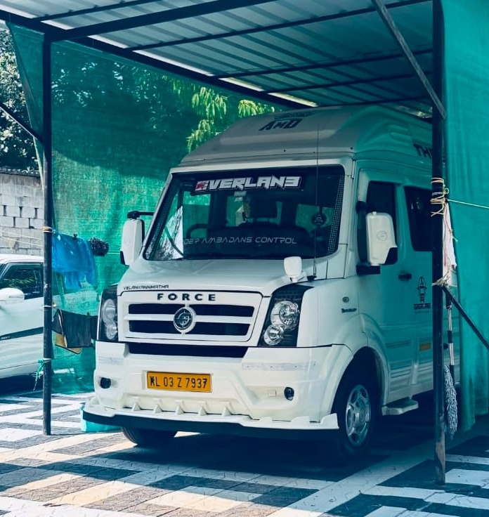 Traveller Service Pathanamthitta,Traveller Booking Pathanamthitta, Traveller Service Ranni,Traveller Booking  Ranni,Everlane Expeditions 