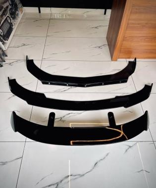 ​Car accessories & Car customization Chavakkad , Car audio system installation Chavakkad, Automotive detailing Chavakkad, ​Car Play 