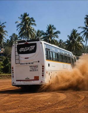 Tourist bus service Perambra Kadiyangad, Traveler service Perambra Kadiyangad, Ac Non ac Tourist bus and Traveler service Perambra Kadiyangad, ​Holidays Tours 
