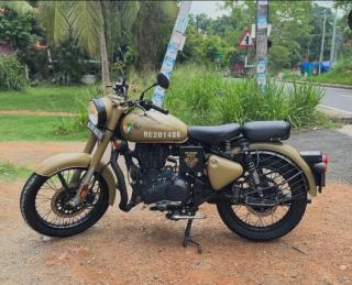Used bikes showroom in Mannuthy Thrissur, Used bikes finance service  Mannuthy Thrissur, ​Mariya Motors