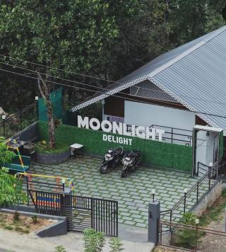 Luxury A/C villas in Vagamon, Resort  with pool in Vagamon,  DJ nights & Campfire photo booth resort in Vagamon, ​Vagamon Moonlight Meadows Resort 