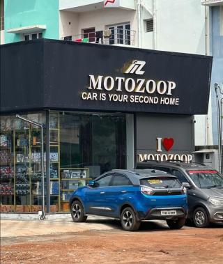 Car accessories showroom Karaikudi, Car Accessories Car wash & Car Detailing services Karaikudi, RR Motoshop