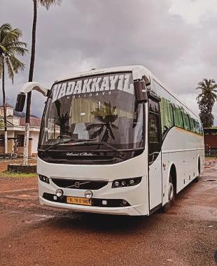 Volvo Tourist bus service kannur kottiyoor iritty,Volvo tourist bus booking kottiyoor kannur iritty, Tourist bus booking agency kannur kottiyoor iritty,Vadakkayil holidays Volvo business executive 49 seat ac non ac buses  