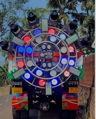 Light and sound service in  iringavoor meeshapadi tirur,Audiovisual equipment rental service in iringavoor meeshapadi tirur,Amna Pro Sound 