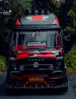 Tourist bus booking in thalassery,Traveller booking in thalassery,Tourist bus booking in  kuthuparamba,Traveller booking in  kuthuparamba,Thaadikkaran Holidays 