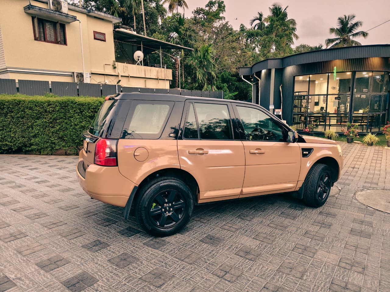 Ceramic Coating irinjalakuda thrissur, Menora we2 auto detailing studio 