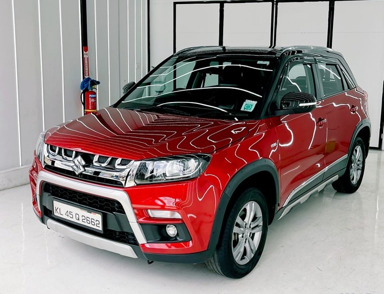 Graphene Coating center irinjalakuda, Menora we2 auto detailing studio 