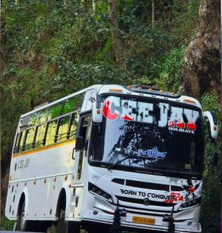 Tourist bus service in vypin  kochi,Car rental in vypin kochi,Bus rental in vypin kochi,Tour operator in vypin kochi, Cee Jay Tours & Travels 
