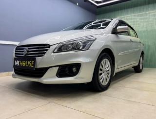 Car wash in vyttila kochi,Car detailing in vyttila kochi, ceramic coating paint protection in vyttila kochi,Wax House Auto Detailing 