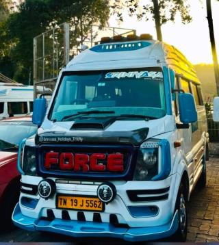 Traveller service in trichy chennai,Tour operator in trichy chennai,Srinivasa Holidays 