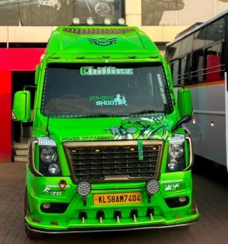 Traveller service in panoor thalassery,Traveller booking in panoor thalassery,Tour operator in panoor thalassery,Chilliez Travelz 