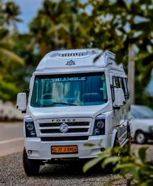 Traveller service in perumbavoor muvattupuzha,Traveller booking in perumbavoor muvattupuzha,Triangle Travel Hub 