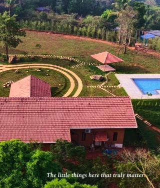 Hotel resort in chennalode padinjarathara wayanad,Stay in chennalode padinjarathara wayanad, Heritage retreat in chennalode padinjarathara wayanad, The Old Acre 