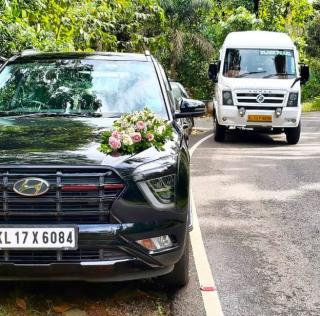 Traveller service in monippally, traveller service in elanji, traveller service in koothattukulam,bridal wedding cars in monippally elanji koothatuukulam, cab service  monippally elanji koothatuukulam,Black Pearl Travelmate 