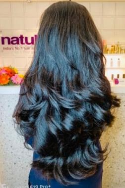 Unisex salon in sulthan bathery wayanad,Hair Skin Spa Nail Bridal services Makeup artist in  sulthan bathery wayanad, Naturals Unisex Salon 