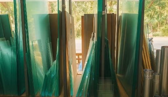 Glass, plywood, nadapuram, purameri : Steelco Trading