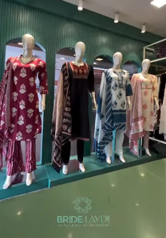 Bridel collection:  BRIDE LADY DEPARTMENT VADAKARA