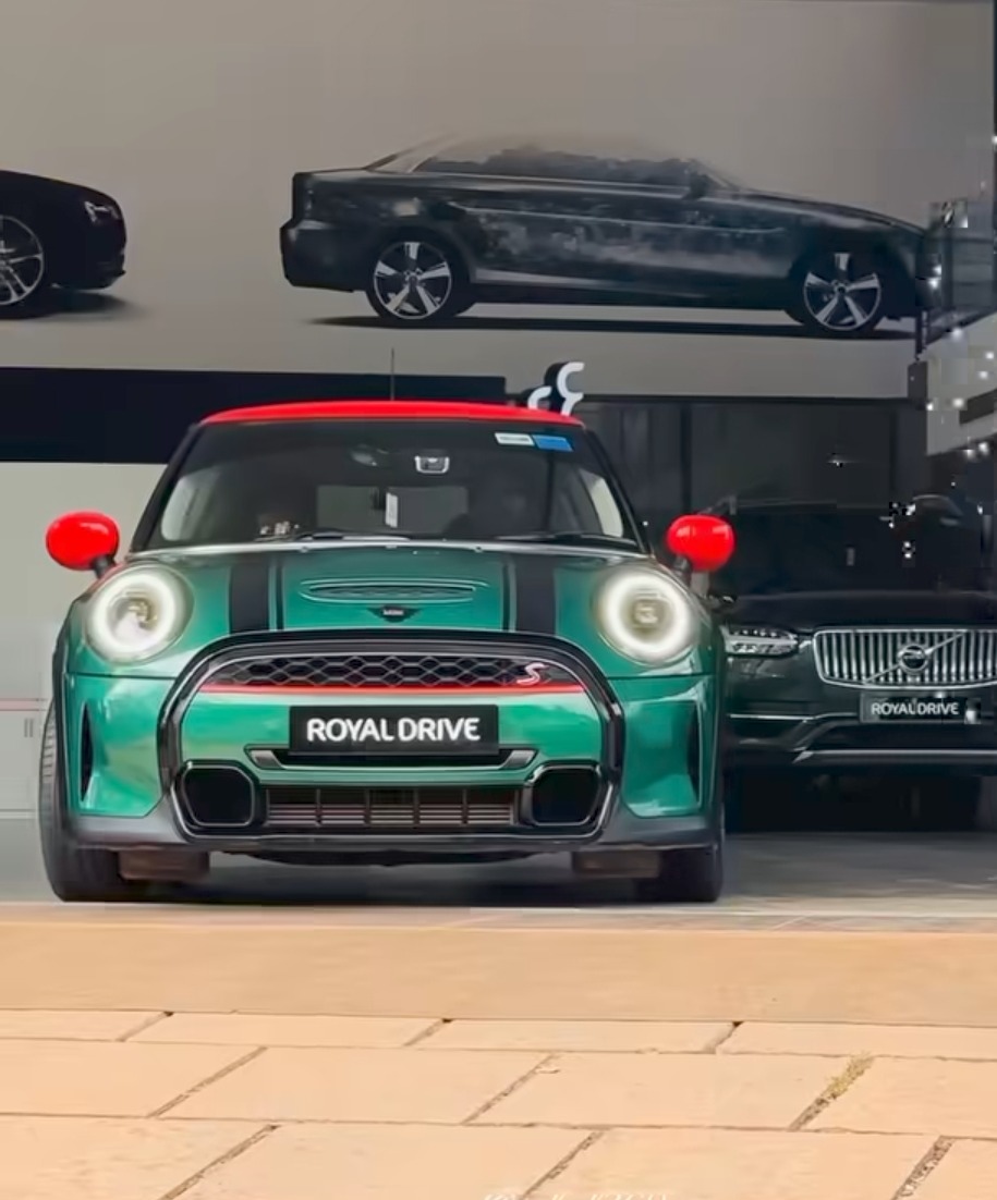 Used cars dealer calicut, Premium used cars dealer calicut, Royal Drive 