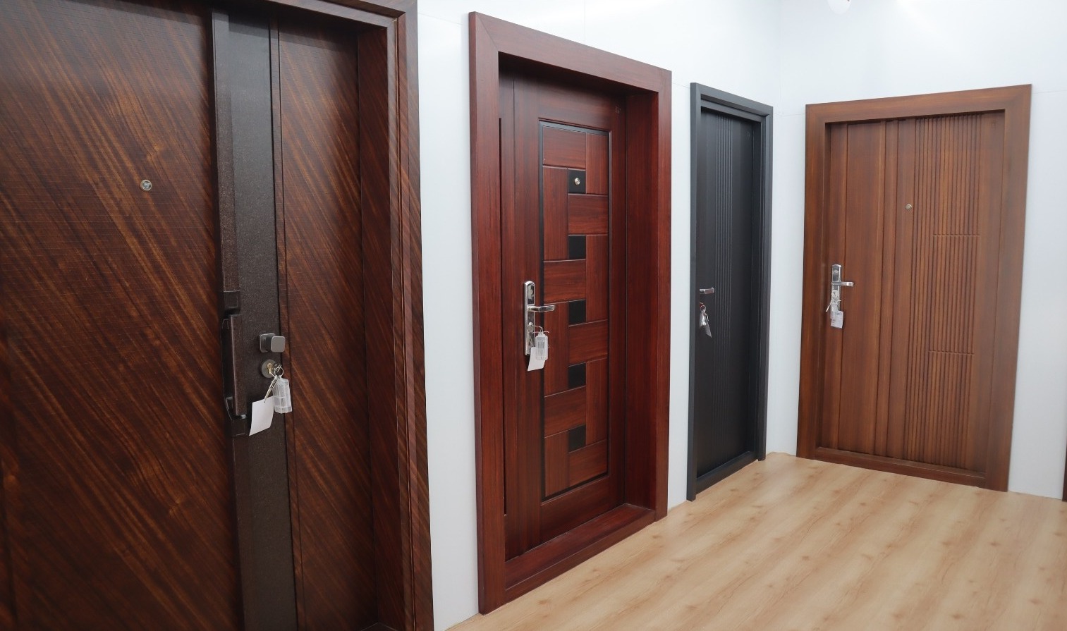 Doors kongad palakkad,windows kongad palakkad, J J simplex doors and windows kottassery kongad palakkad 