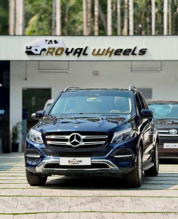 Premium Used Car Narikkuni Calicut ,Pre Owned Luxury Car Narikkuni Calicut,Royal Wheels 