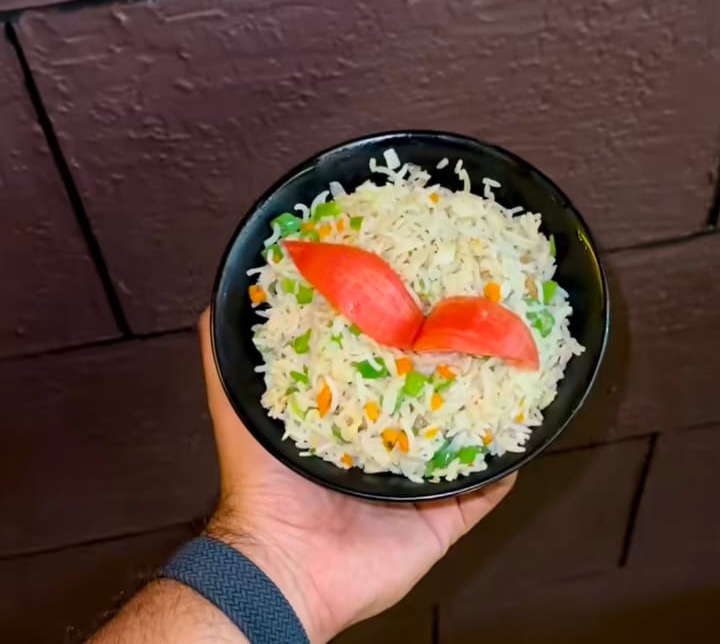 Vegetarian restaurant  Pattambi,Cafe  Pattambi,Food delivery Pattambi,Ramassery Cafe