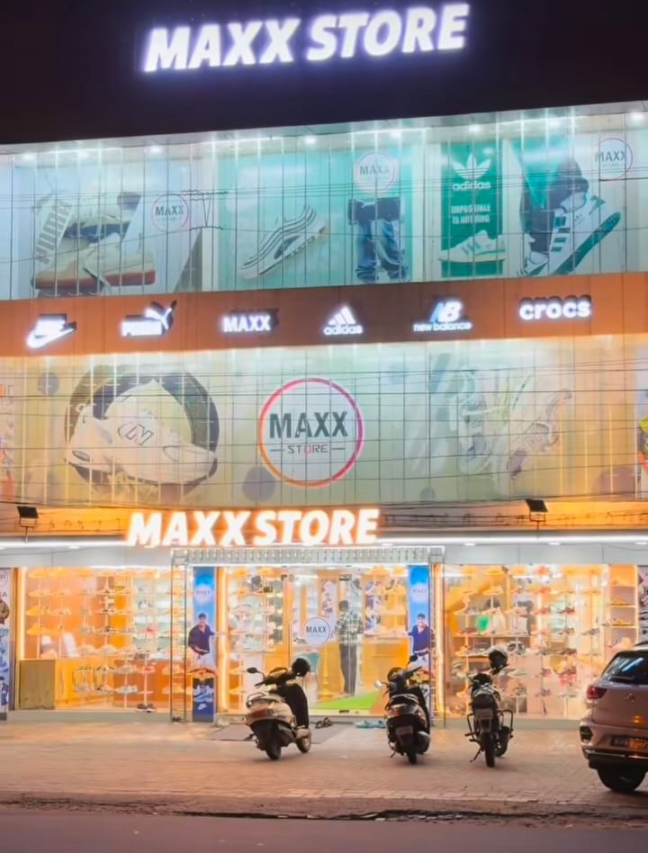Footwear Store Chalakudy Thrissur,Shoe Store Chalakudy Thrissur,MAXX Store 