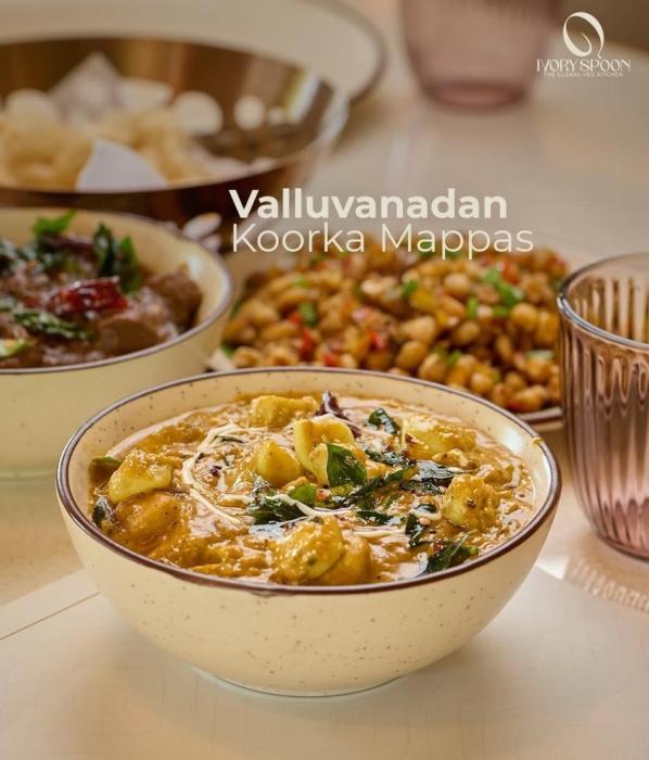 Vegetarian restaurant Panampilly Nagar Kochi, Luxury veg dining Panampilly Nagar Kochi, Family veg restaurant Panampilly Nagar  Kochi, Ivory Spoon