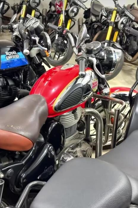 Used bike showroom in Saidapet Chennai, Used Bike exchange showroom Saidapet Saidapet, Selvi Motors 