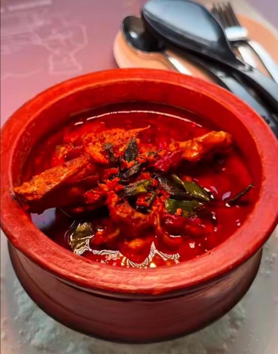 Restaurant Thenhippalam Calicut, Restaurant near Calicut University, ​Food delivery Thenhippalam Calicut , ​Regalia Restaurant 