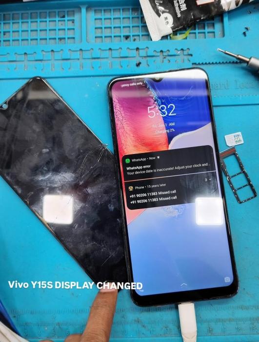 New & used smartphones in Kallachi, Android & iOS sales and services in Kallachi, Mobile accessories in Kallachi, ​Pavizham Mobiles 