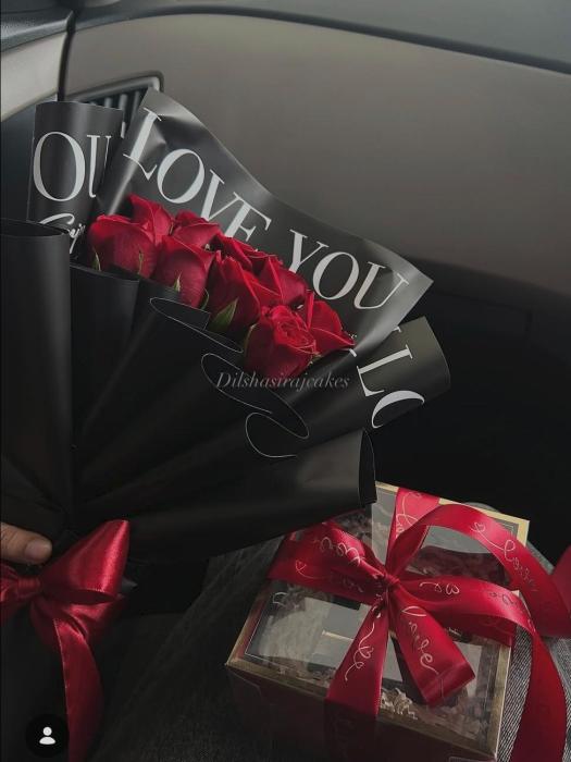 Customized gift hampers & Bouquets Kalady Ernakulam, Gift hampers Delivery Kalady Ernakulam, ​Love Store by Nehrin
