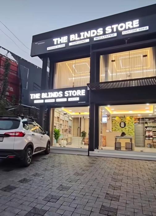 Window blinds store in thalayolaparambu & kochi, Curtain shop in thalayolaparambu & kochi, customized sofas in thalayolaparambu & kochi, Wallpaper in thalayolaparambu & kochi,The Blinds Store 